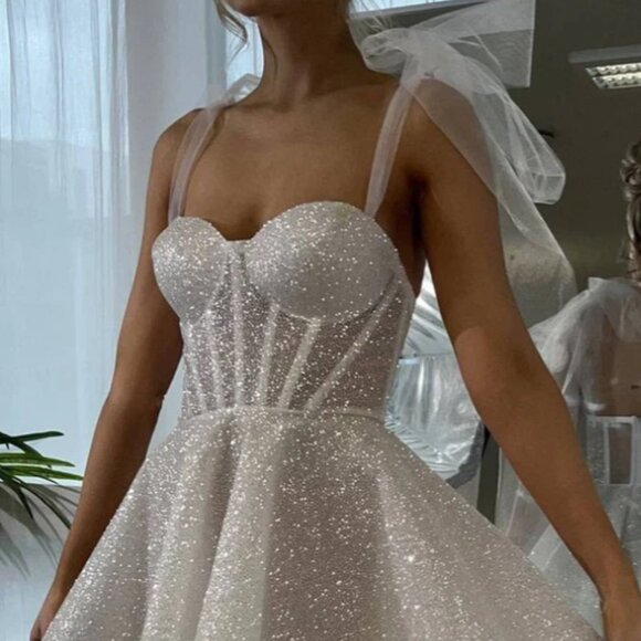 Jessalyn | Tie Shoulder White Spraying A-Line Short Party Dress - Picture 1 of 9